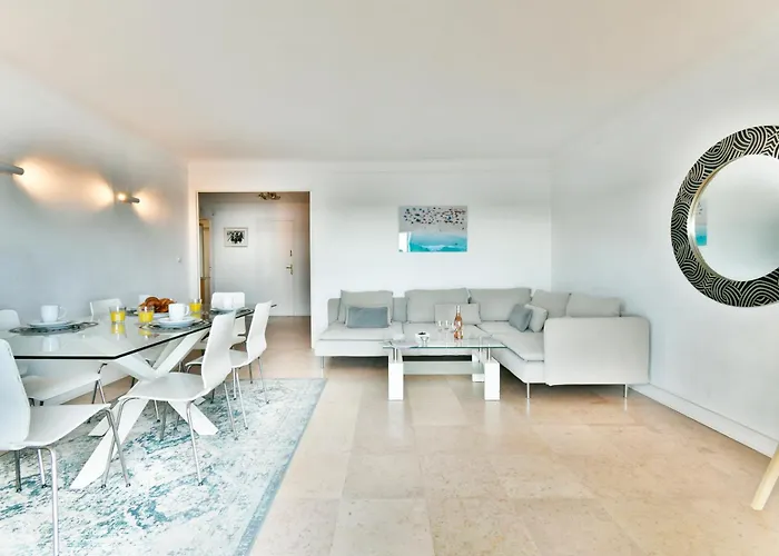 Du Midi- Vue Sur Standing Presta Apartment Cannes