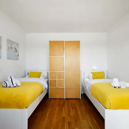 Apartamento Du Midi- Vue Sur Standing Presta *